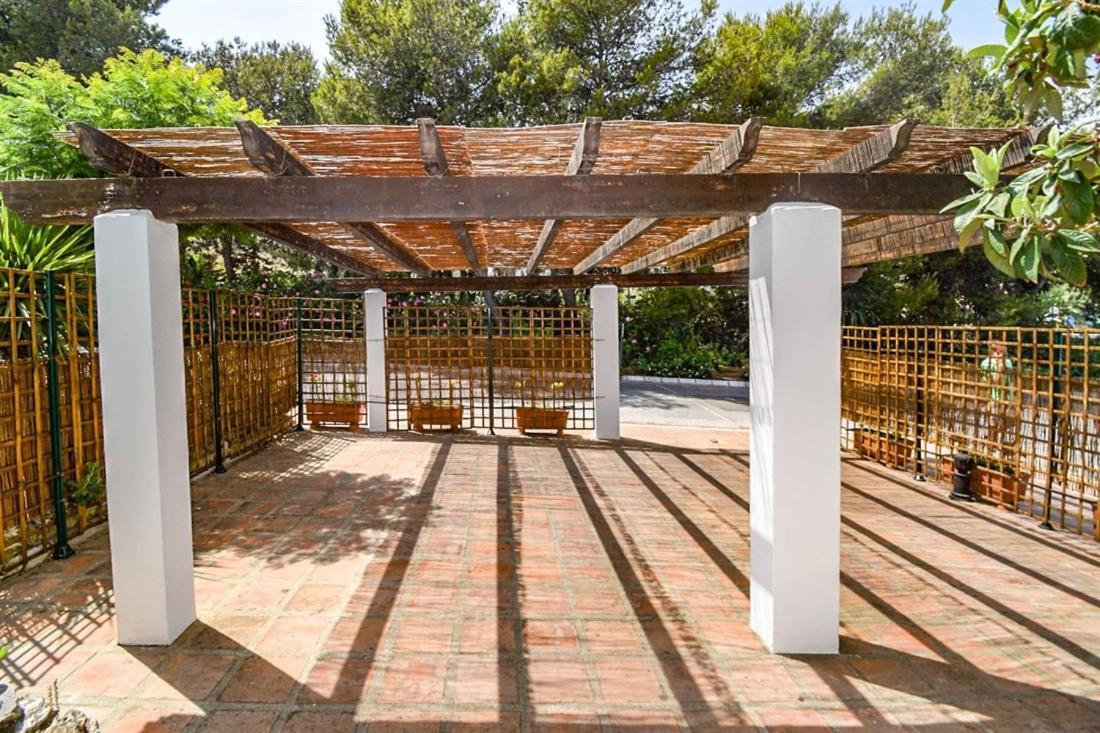 Villa Bahia Azul Естепона Екстериор снимка